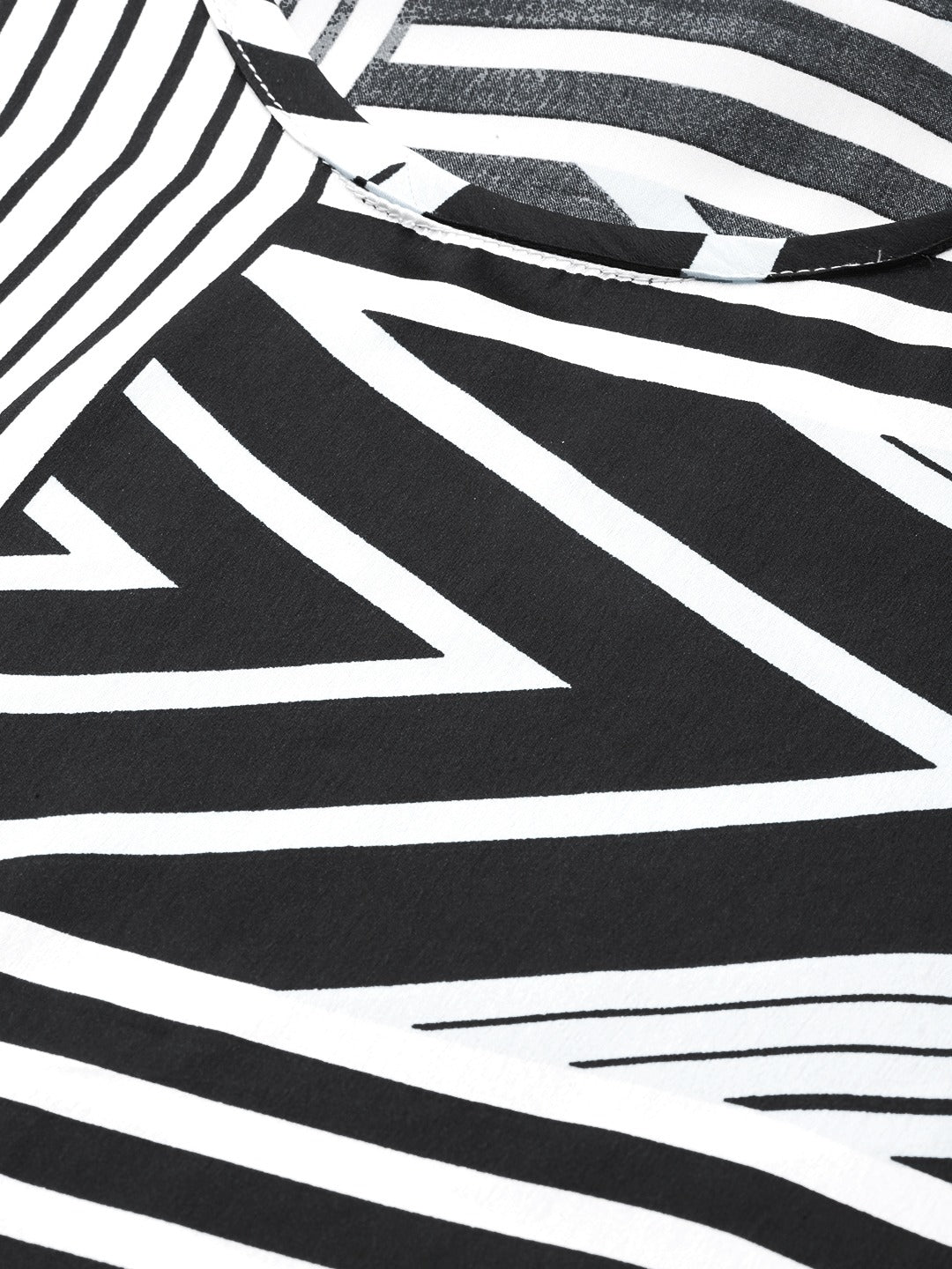 Cottinfab Black & White Printed Maxi Satin Finish Kaftan Style Nightdress