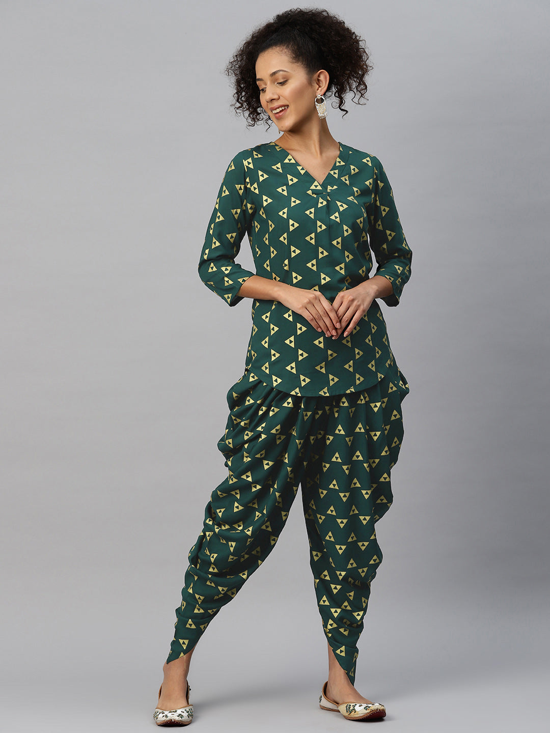 Cottinfab Women V-Neck Geometric Printed Top with Dhoti Pants