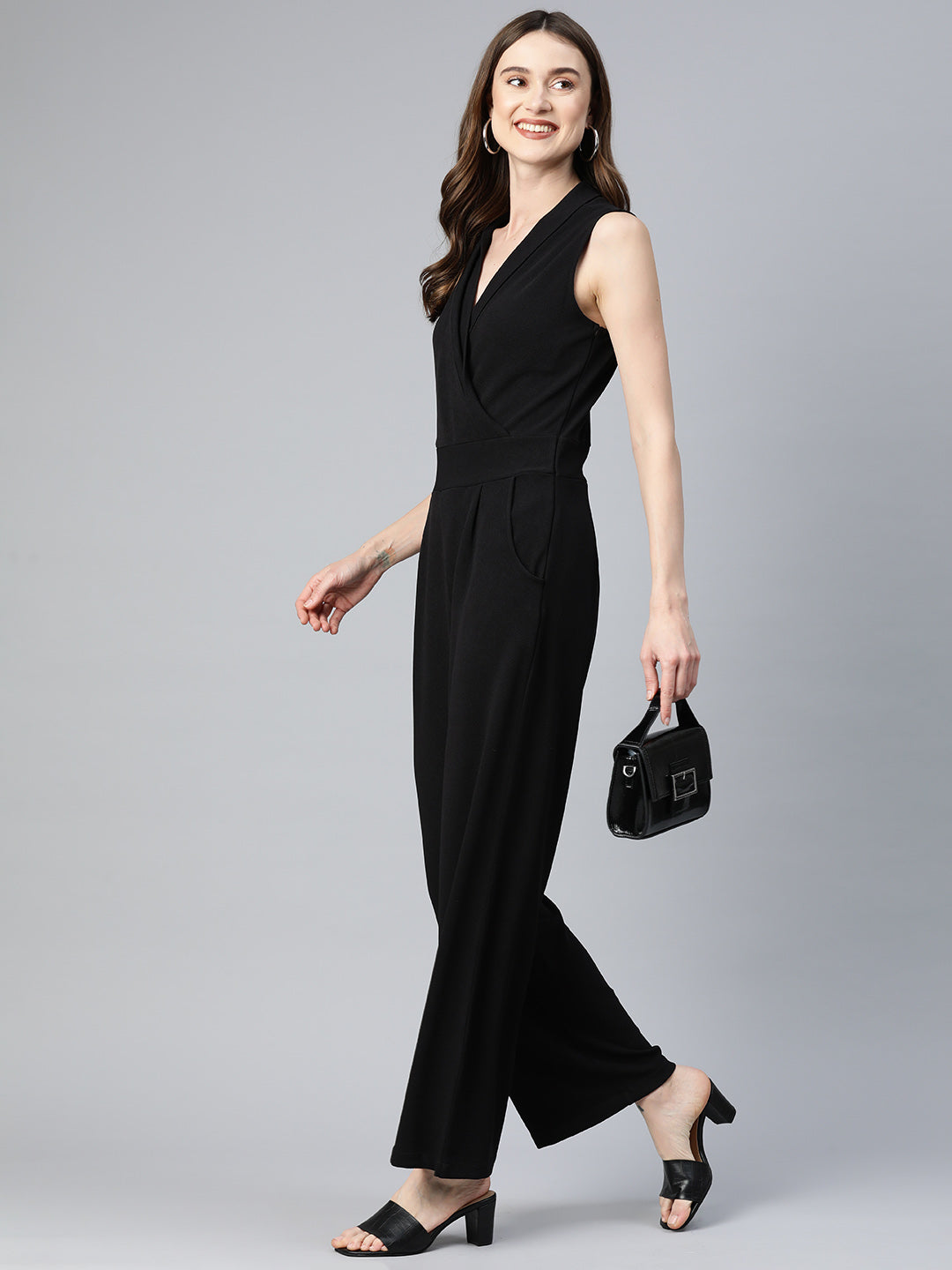 Cottinfab Solid Shawl Neck Basic Jumpsuit