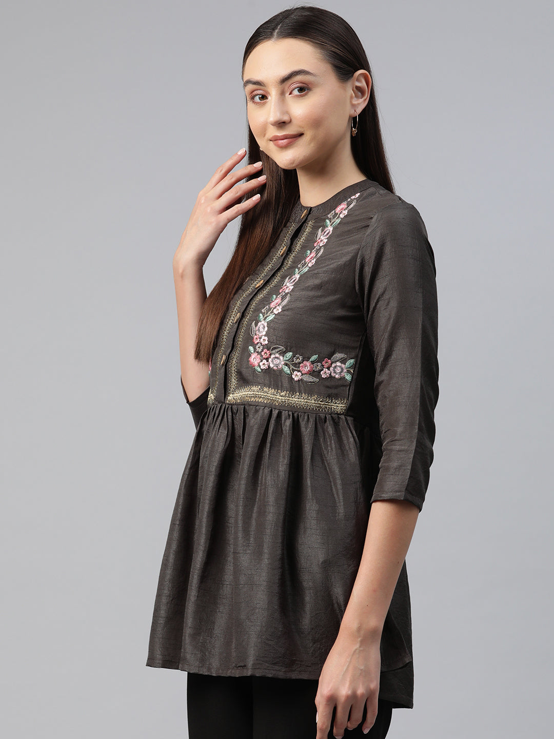 Cottinfab Mandarin Collar Embroidered Tunic