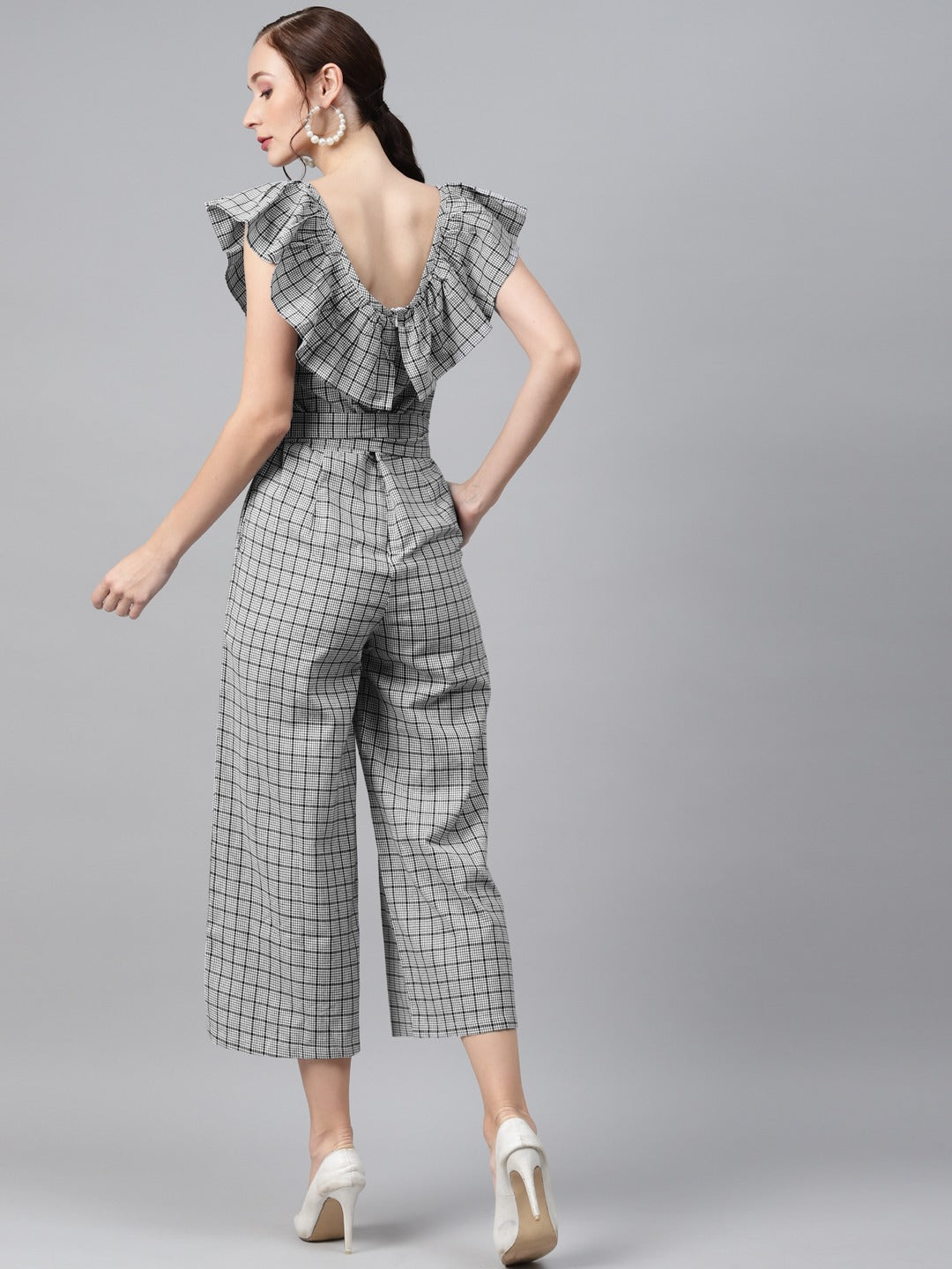 Cottinfab Grey & Black Cotton Checked Flutter Sleeves Cropped Jumpsuit with Belt