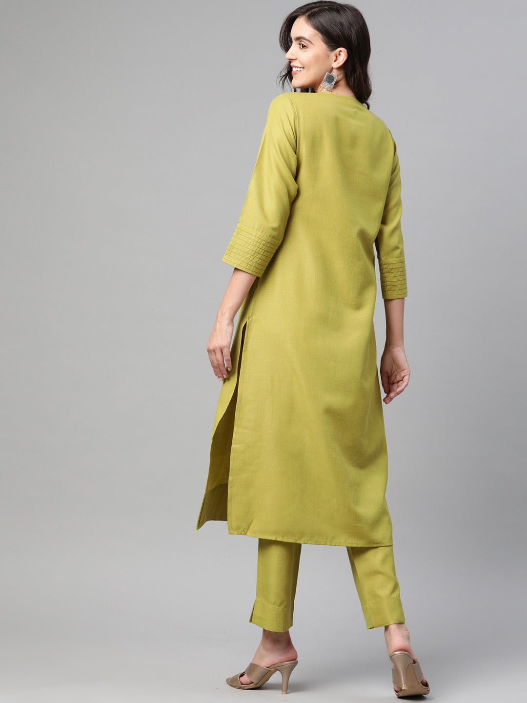 Cottinfab Women Mustard Yellow Kurta with Trousers