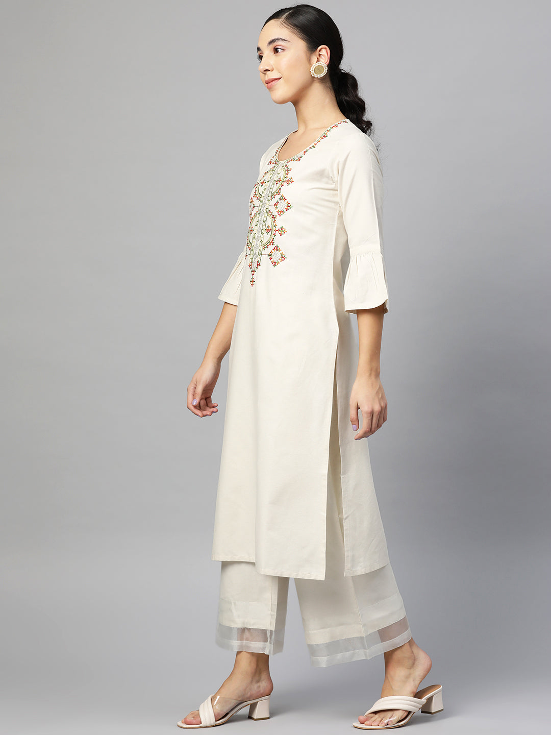 Cottinfab Women Off White Ethnic Motifs Embroidered Pure Cotton Kurta with Trousers