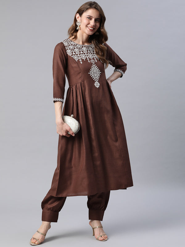 Cottinfab Women Brown & White Ethnic Yoke Design Pleated Pure Cotton Kurta with Salwar